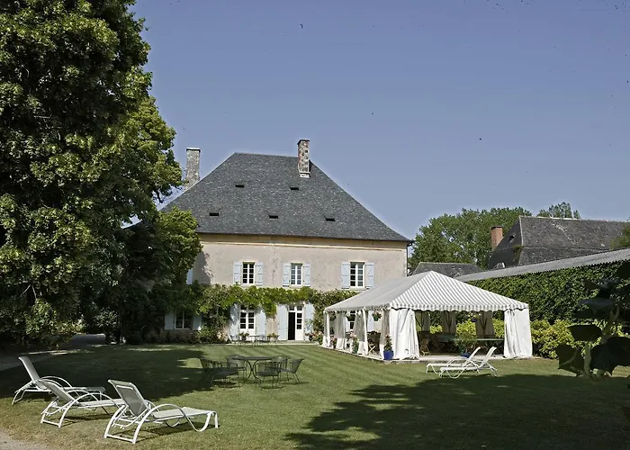 Hotel De La Commanderie 2*